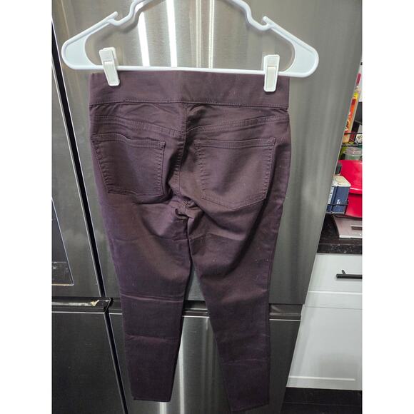 5/$25 Black Jeggings - SO - S - Picture 2 of 3